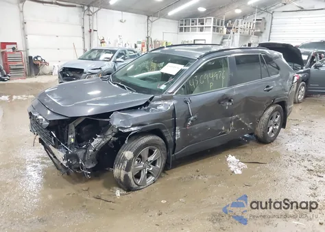 2025 Toyota Rav4 Hybrid Xle z USA, uszkodzony, nr VIN JTMRWRFV7SD333577